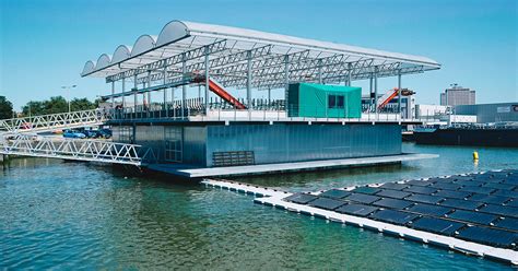 Floating Farm Takes Sustainable Agriculture to the Next Level