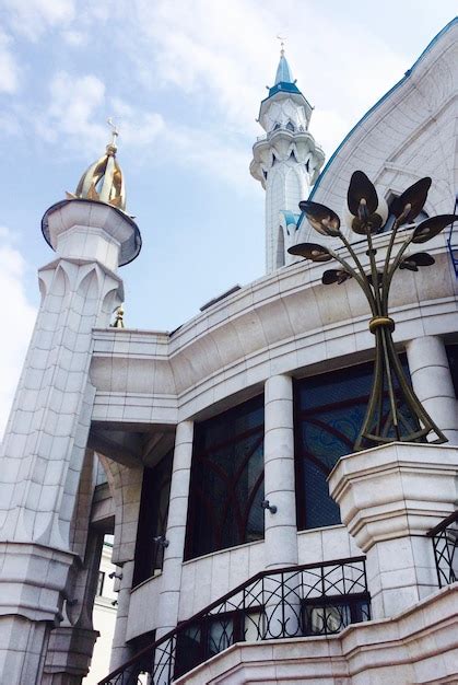 Premium Photo | Grand mosque in kazan russia