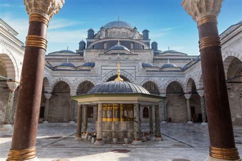 Bayezid II Mosque, Istanbul Stock Photo - Image of koran, architecture: 212500430