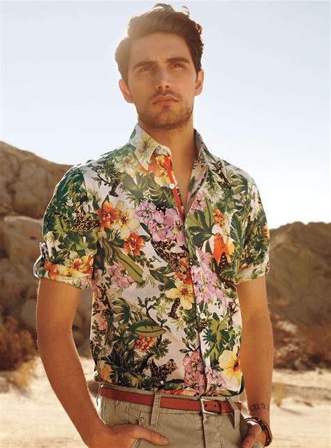 inmediatika.es - Camisa estampada floral de vestir » Moda para hombre ...