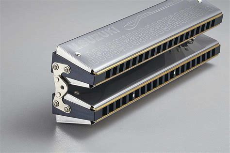 Suzuki harmonica SDB-39 double chromatic bass harmonica