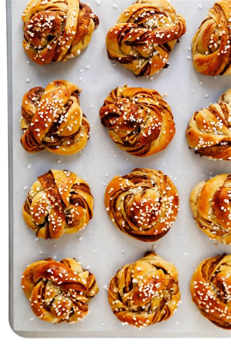 Swedish Cinnamon Buns Recipe (Kanelbullar) - Gimme Some Oven