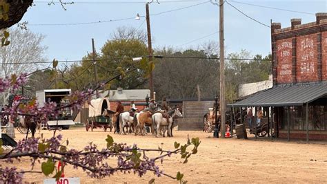 Yellowstone returns to Texas as '1883: A Bass Reeves Story' begins ...