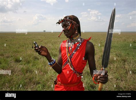 Maasai tribe in Kenya Stock Photo - Alamy