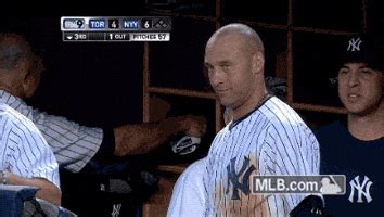 Derek Jeter GIFs - Find & Share on GIPHY