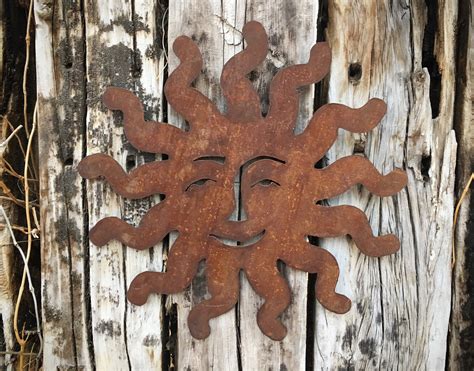 Vintage Rusty Metal Wall Art Smiling Sun Rustic Decor Outdoor Wall Art, Patio Decor Metal Yard Art