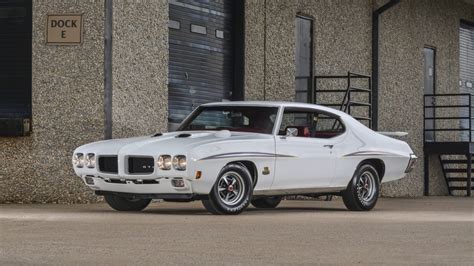 1970 Pontiac GTO Judge Ram Air IV at Indy 2015 as S153.1 - Mecum Auctions