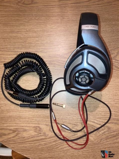 Sennheiser HD 700 Headphone, upgraded cable, ext. cord For Sale - US Audio Mart