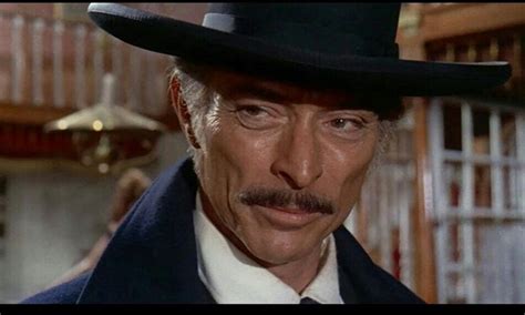 Lee Van Cleef aka the man in BLACK😎🔫 | Lee van cleef, Van cleef, Vintage hollywood