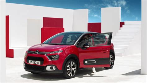 Citroën C3 - Because life is more beautiful in colour - YouTube