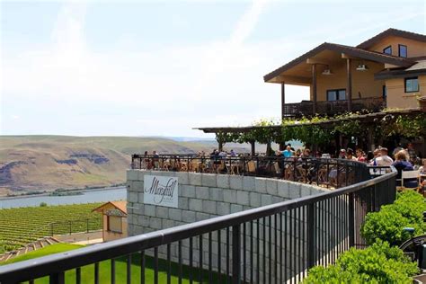 Maryhill Winery • Wine Tours, Tastings, Reviews & Events • Winetraveler