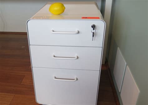 White Lacquered Filing Cabinet Unit w/Storage Drawers, Lockable 16"W x 20"D x 25.5"H - Oahu Auctions