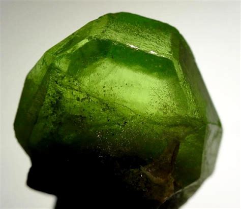 Olivine Mineral | Physical - Optical Properties, Uses, Occurrence