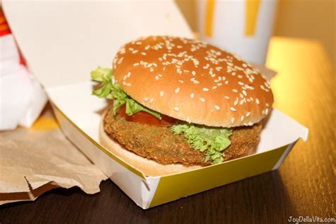 New McVeggie Burger by McDonalds Italy (2017) - Joy Della Vita