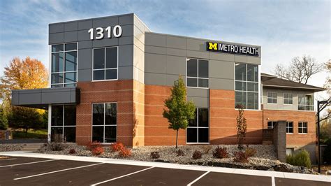 University of Michigan Health-West 1310 East Beltline - Integrated Architecture