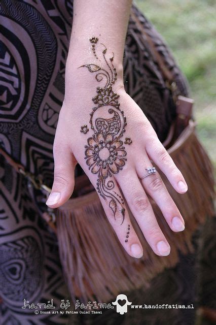 Hand of Fatima Henna Art | Henna tattoo designs, Henna designs, Mehndi designs for hands