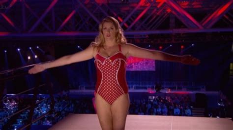 MP Penny Mordaunt and Paul Young booted off Splash! | ITV News