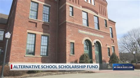 Alternative School receives scholarship fund - YouTube