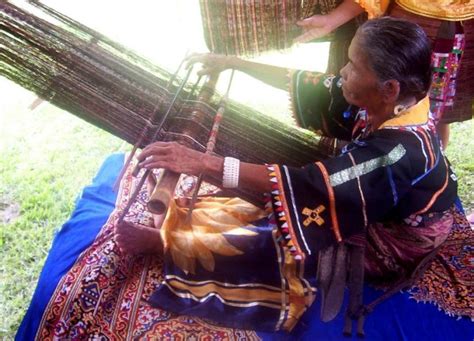 Remembering Bansalan’s last Bagobo weaver | Edge Davao