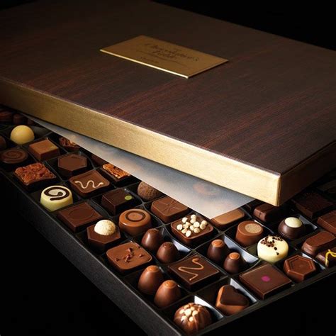 Large Chocolatier's Table Luxury Chocolate Box - Hotel Chocolat ...