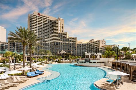 Resort Retreats - Earn up to $100 Daily Credit in Orlando, Florida | Marriott Hotels & Resorts