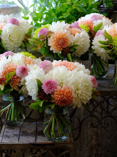 Dahlia and Chyrsanthamum bouquets | Flower arrangements, Floral arrangements, Flowers