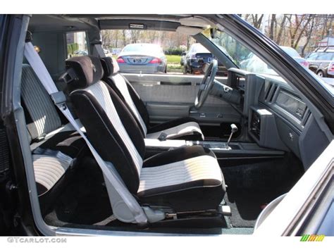 Grey Interior 1986 Buick Regal Grand National Photo #63105485 ...