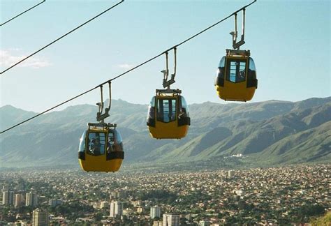 Pichincha Teleferico. Quito. | Ла-пас, Андорра, Боливия