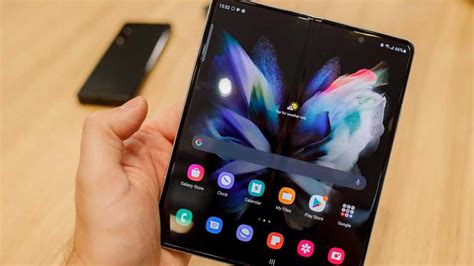 Samsung Galaxy Z Fold 3 Review: Page Turner - Tech Advisor