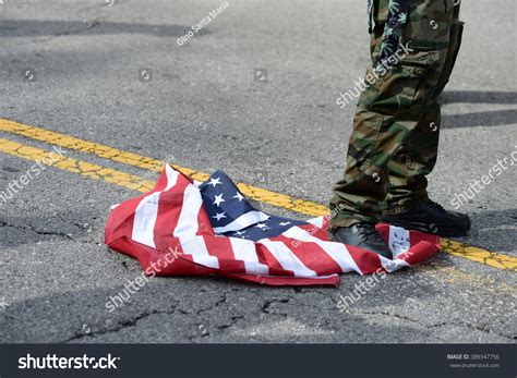 46 Flag desecration Images, Stock Photos & Vectors | Shutterstock