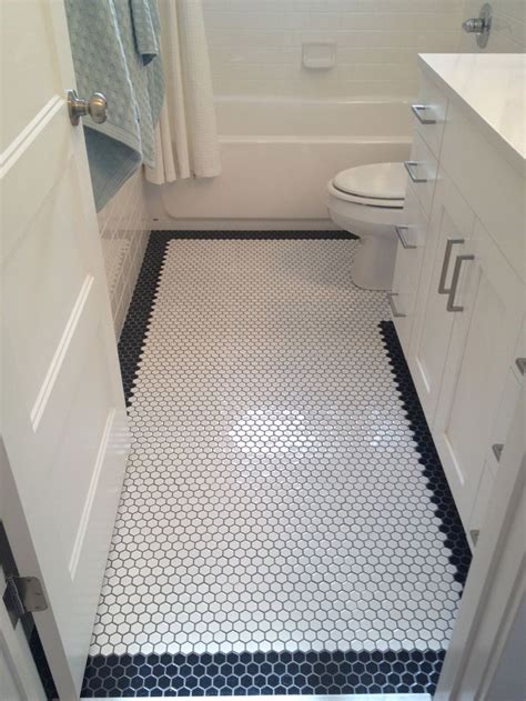 Black And White Hexagon Tile Bathroom Floor – TRENDECORS