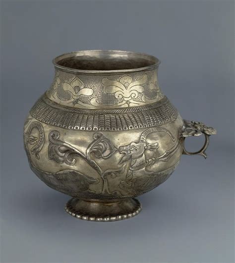 Sogdian jug. 7-9thc Horse Archer, Parthian Empire, Trendsetter Style, Achaemenid, Gold Flatware ...