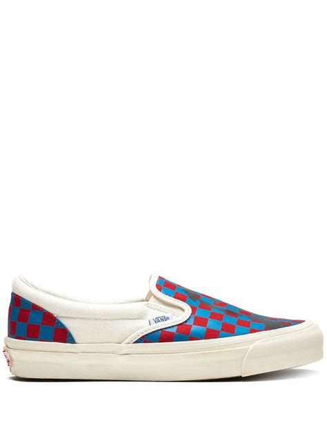 VANS VANS OG CLASSIC SLIP-ON SNEAKERS - RED. #vans #shoes | Slip on ...