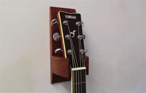 How to Build Your Guitar Wall Hanger