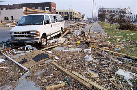 Hurricane Katrina Damage Photograph by David Hay Jones/science Photo ...