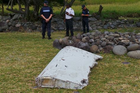 MH370 Flaperon Is Confirmed as First Debris from Missing Malaysia Flight - NBC News