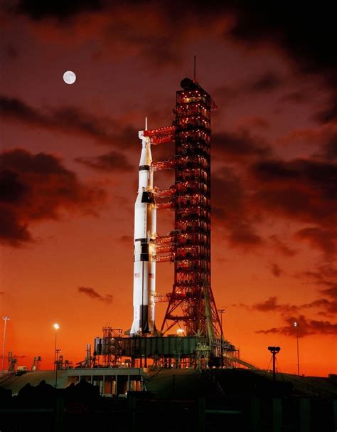 Early morning view of Apollo 4 unmanned spacecraft on launch pad ...