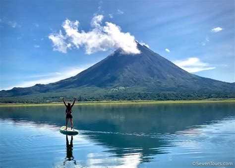 Stand-Up Paddle en el Lago Arenal, La Fortuna Costa Rica