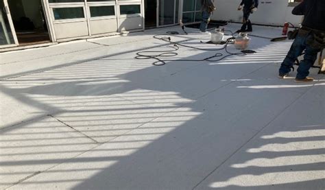 4 Pros and Cons of Modified Bitumen Roofing | Commercial Roofing Blog