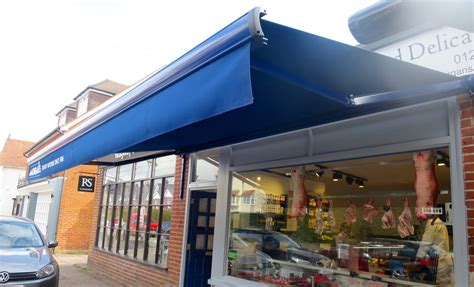 A Guide to Different Commercial Awning Types - Awningsouth