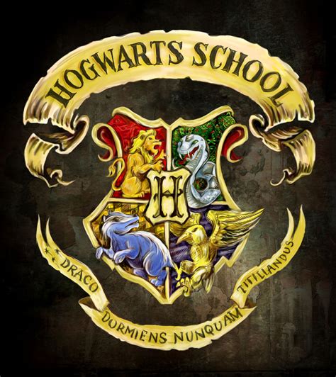 Hogwarts crest by cylonka on DeviantArt