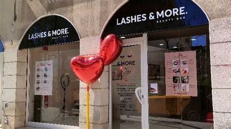 Se requiere personal para puesto de Lashista/Manicurista en Salón de Belleza en Badalona