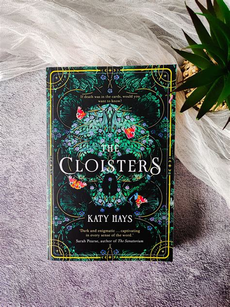 What I read: The Cloisters by Katy Hays - Roelia Reads