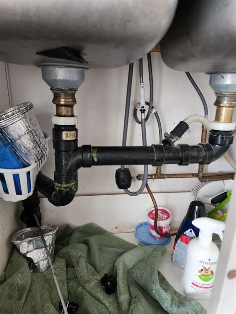 Need help. Double sink clogged kitchen : r/Plumbing