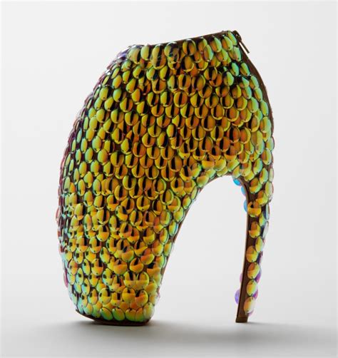 Armadillo boot – The Museum of Savage Beauty