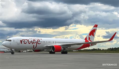 Air Canada Rouge