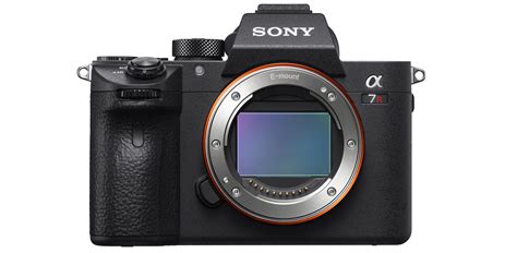 Sony announces a7R III with improved battery life, touchscreen, dual SD ...