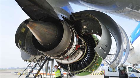 Jet Engines Are Hot (In At Least 4 Ways)! - KLM Blog