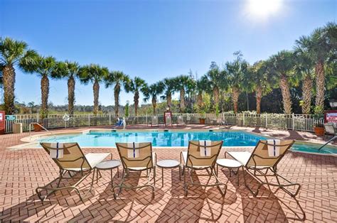 Hilton Garden Inn Tampa North Pool: Pictures & Reviews - Tripadvisor