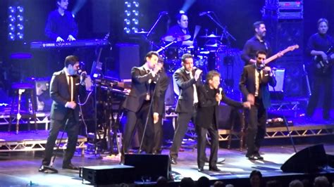 Frankie Valli Live Tour 23/04/2017 ~ O2 London - Walk like a man - YouTube